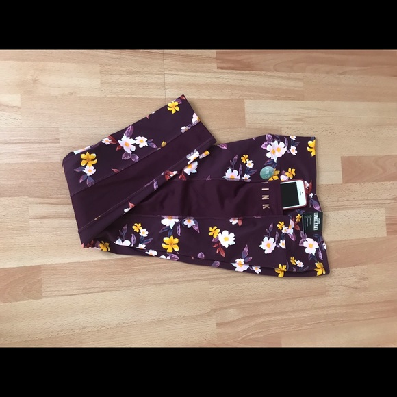 PINK ULTIMATE LEGGINGS - Picture 5 of 8